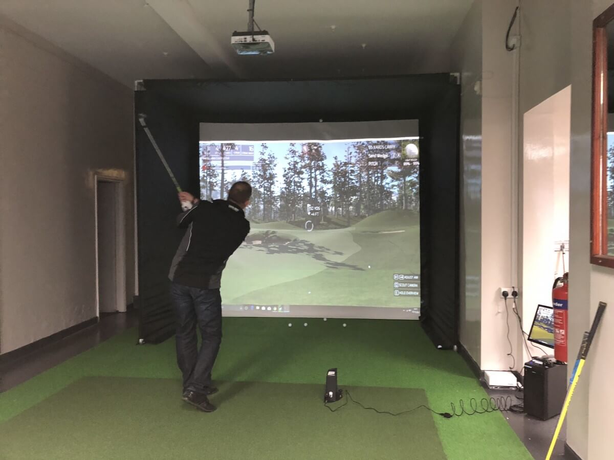 Home Golf Simulator Enclosure | Golf Swing Systems